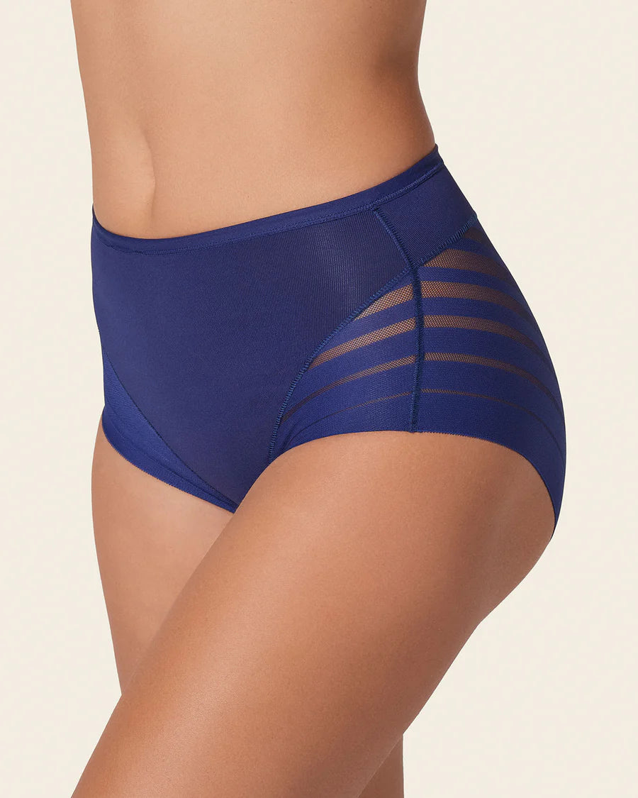 BreatheFit Lace High-Waist Briefs – Summer Tummy Control 💫