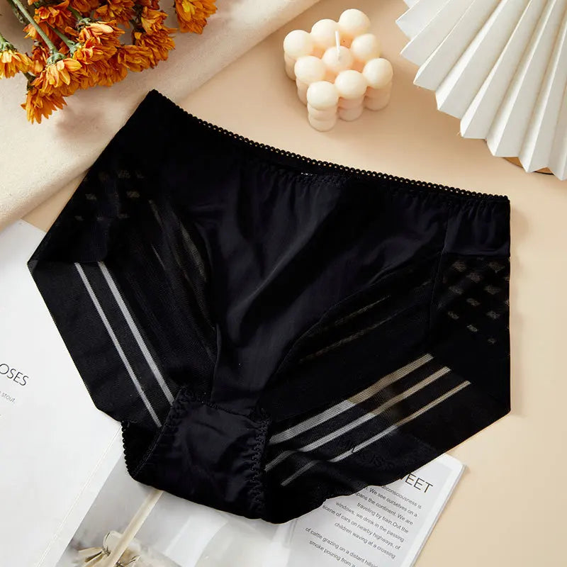 BreatheFit Lace High-Waist Briefs – Summer Tummy Control 💫